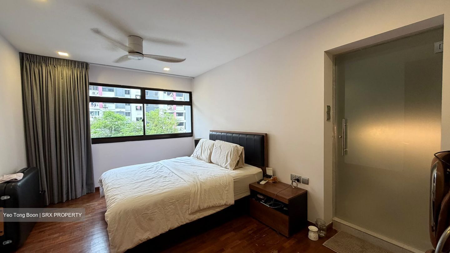 Blk 940 Hougang Street 92 (Hougang), HDB Executive #619010321